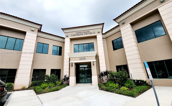 Pictures of Office property located at 1016 Collier Center Way # 106, Naples, FL 34110 for lease - image #1