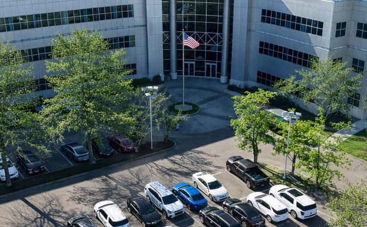Pictures of Office property located at 3725 Champion Hills Dr, Memphis, TN 38125 for lease - image #1