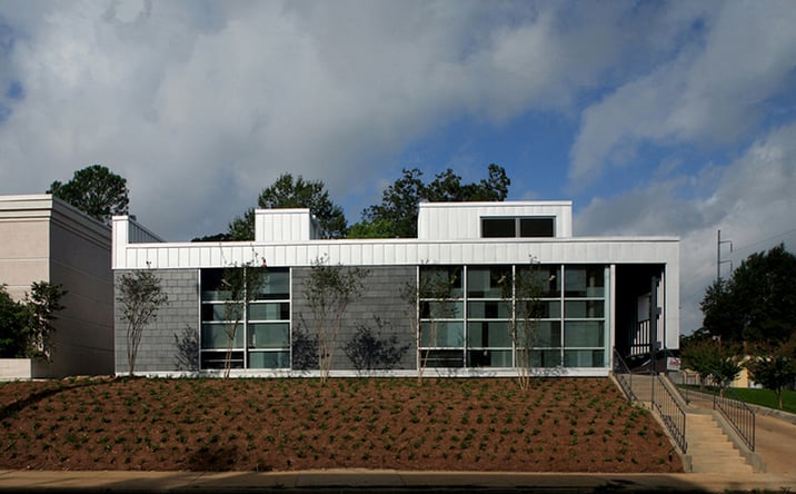 Pictures of Office property located at 2915 N State St, Jackson, MS 39216 for lease - image #1