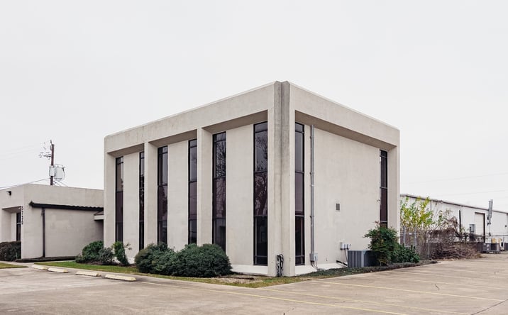 Pictures of Retail, Office, Special Purpose property located at 5730 Centralcrest St, Houston, TX 77092 for lease - image #1