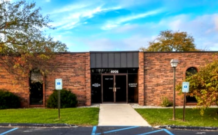 Pictures of Office property located at 5056 Miller Rd Suite 5. Flint, MI 48507, Flint, MI 48507 for lease - image #1