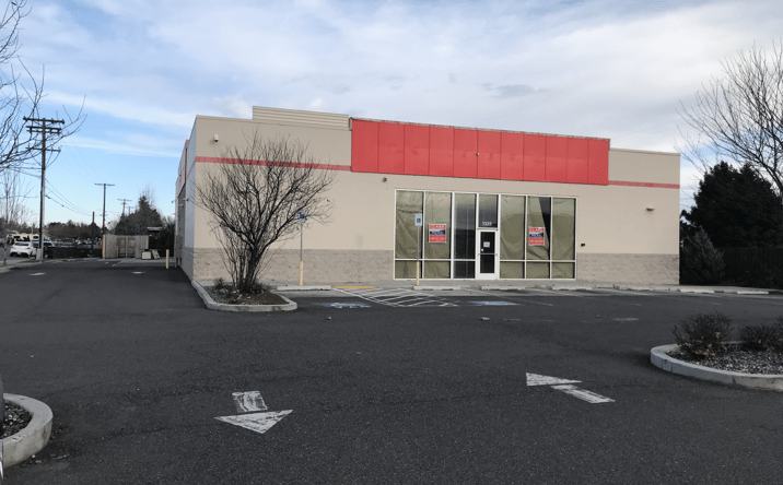 Pictures of Retail property located at 1325 W Court St, Pasco, WA 99301 for lease - image #1