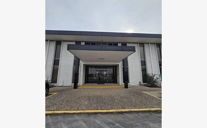 Pictures of Office property located at 1115 Gemini St, Houston, TX 77058 for lease - image #1