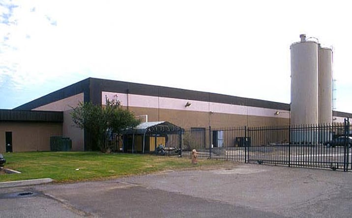 Pictures of Industrial property located at 1493 E San Bernardino Ave, San Bernardino, CA 92408 for lease - image #1