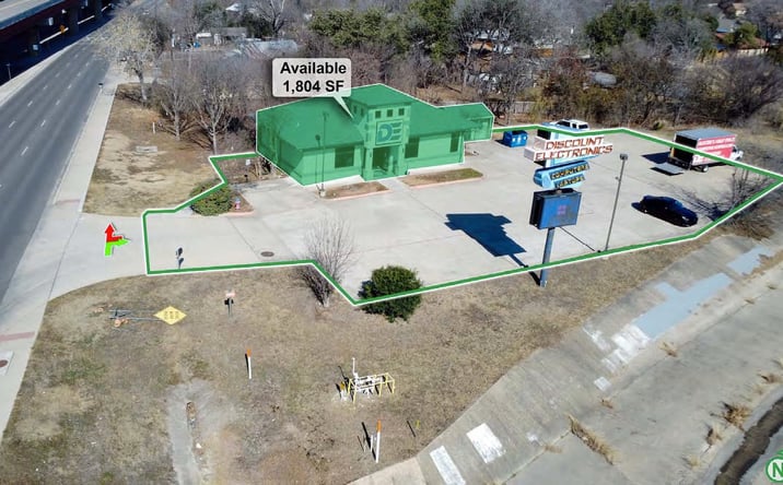 Pictures of Retail property located at 1001 I-35 S, Round Rock, TX 78664 for lease - image #1