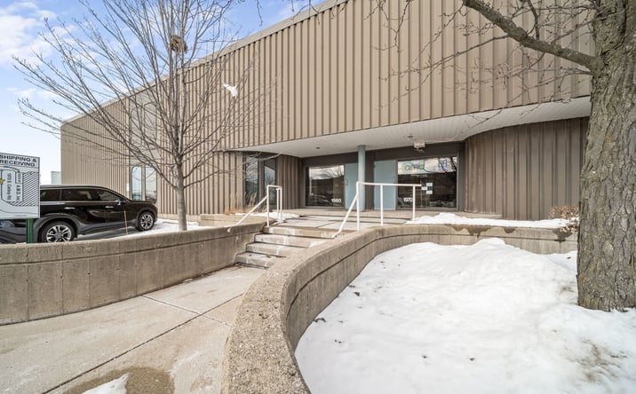 Pictures of Office property located at 1980 S. Carboy Road, Mount Prospect, IL 60056 for lease - image #1