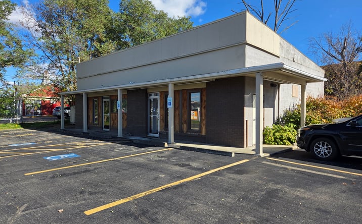 Pictures of Retail, Restaurant property located at 315 S Hamilton St, Painted Post, NY 14870 for lease - image #1