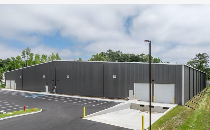 Pictures of Industrial property located at 324 E St, Hampton, VA 23661 for lease - image #1