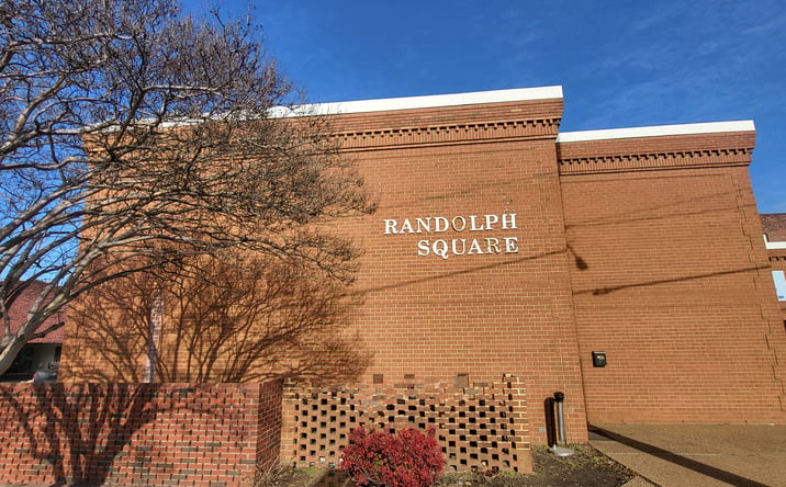 Pictures of Retail, Office, Special Purpose property located at 200 E Broadway, Hopewell, VA 23860 for lease - image #1