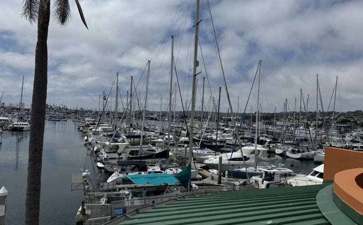 Pictures of Office property located at 5000 N Harbor Dr, San Diego, CA 92106 for lease - image #1