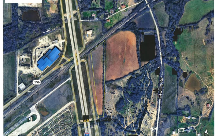 Pictures of Land property located at S Stemmons, Sanger, TX 76266 for lease - image #1