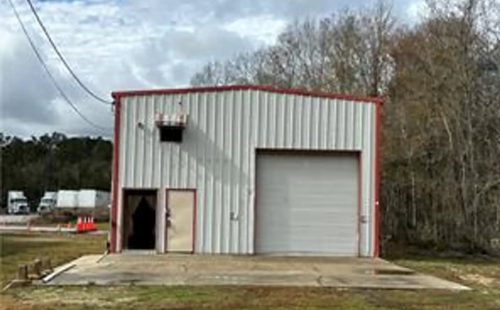 Pictures of Industrial property located at 49297 US-51, Tickfaw, LA 70466 for lease - image #1