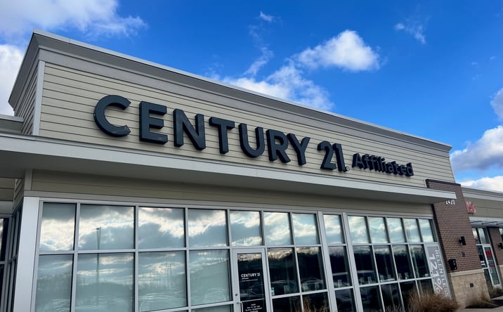Pictures of Retail, Office property located at 2420 WI-138, Stoughton, WI 53589 for lease - image #1