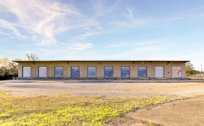 Pictures of Industrial, Retail property located at 75 Centrex Dr, Vicksburg, MS 39180 for lease - image #1