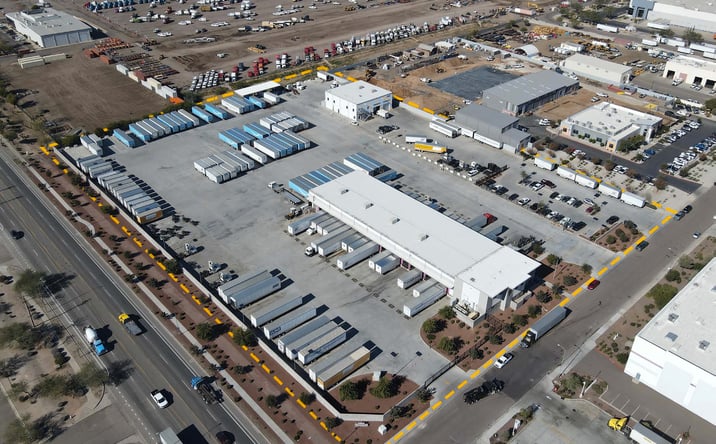 Pictures of Office, Industrial property located at 2700 S 52nd Ave, Phoenix, AZ 85043 for lease - image #1
