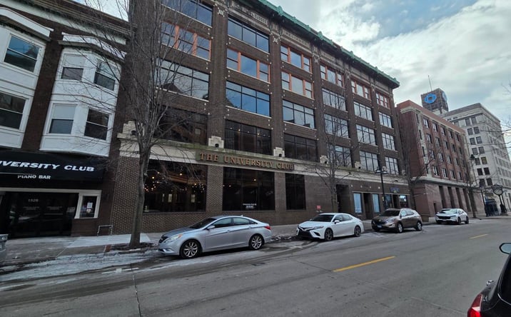 Pictures of Office property located at 1514 5th Avenue 302, Moline, IL 61265 for lease - image #1