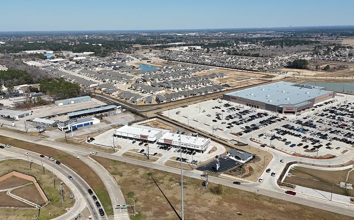 Pictures of Retail property located at 27104 TX-249, Tomball, TX 77375 for lease - image #1