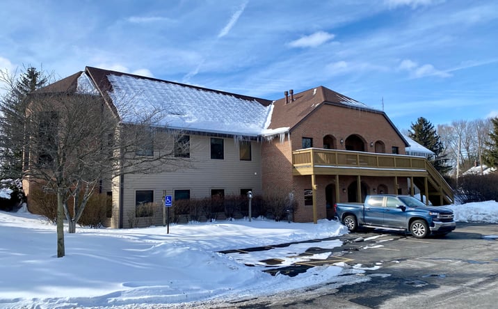 Pictures of Office property located at 557 Sunbury Rd, Delaware, OH 43015 for lease - image #1