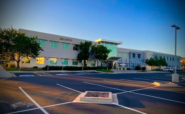 Pictures of Office property located at 690 N Cofco Center Ct, Phoenix, AZ 85008 for lease - image #1