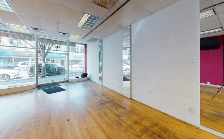 Pictures of Retail property located at 940 Kings Hwy, Brooklyn, NY 11223 for lease - image #1