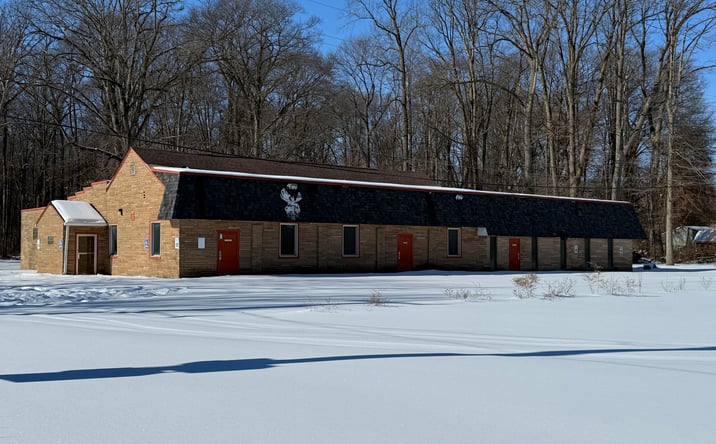 Pictures of Special Purpose, Restaurant, Retail property located at 45476 Harris Rd, Belleville, MI 48111 for lease - image #1