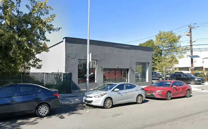 Pictures of Retail, Industrial property located at 1033 Broadway, Bayonne, NJ 07002 for lease - image #1