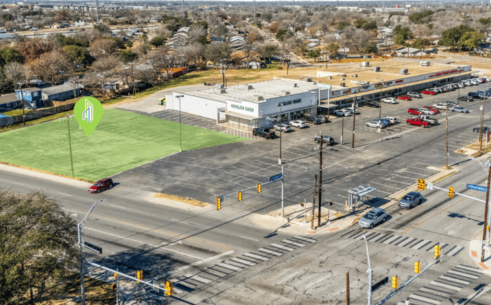 Pictures of Land property located at 2017 Goliad Rd, San Antonio, TX 78223 for lease - image #1