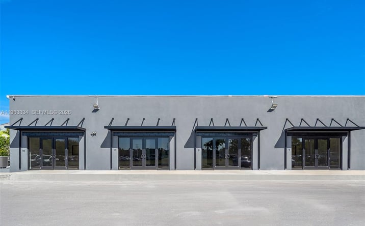 Pictures of Office property located at 1930 N 30th Road Suite 7, Hollywood, FL 33021 for lease - image #1