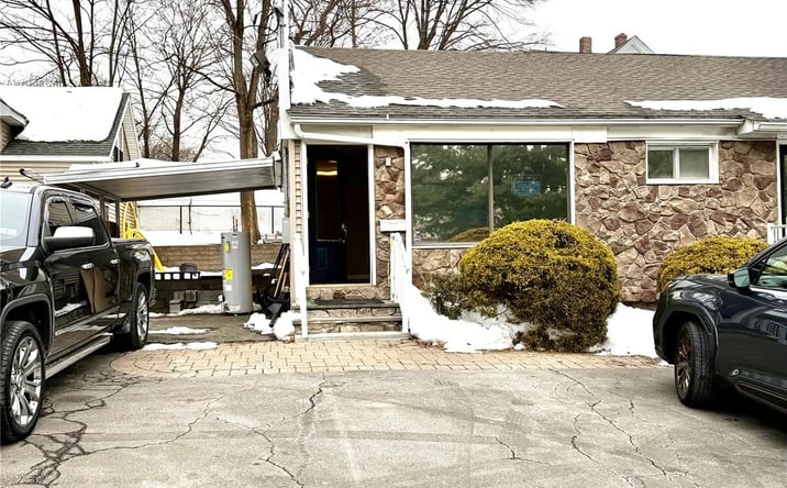Pictures of Office property located at 50 Fairmount Avenue A, Haverstraw, NY 10927 for lease - image #1