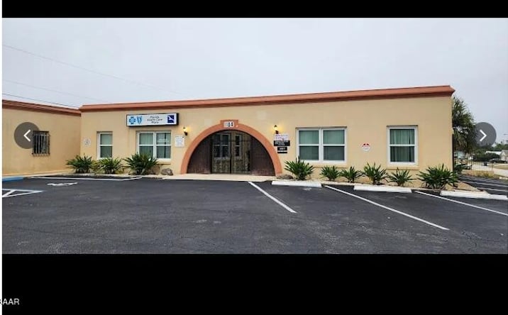 Pictures of Office property located at 1184 Ocean Shore Boulevard C, Ormond Beach, FL 32176 for lease - image #1