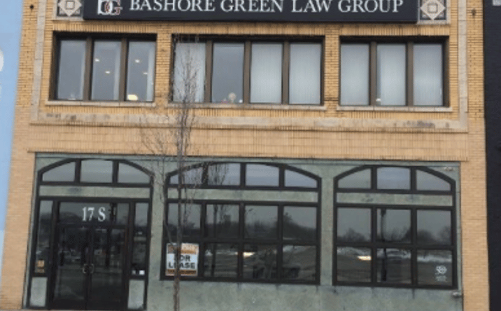 Pictures of Office property located at 17 S Saginaw St, Pontiac, MI 48342 for lease - image #1