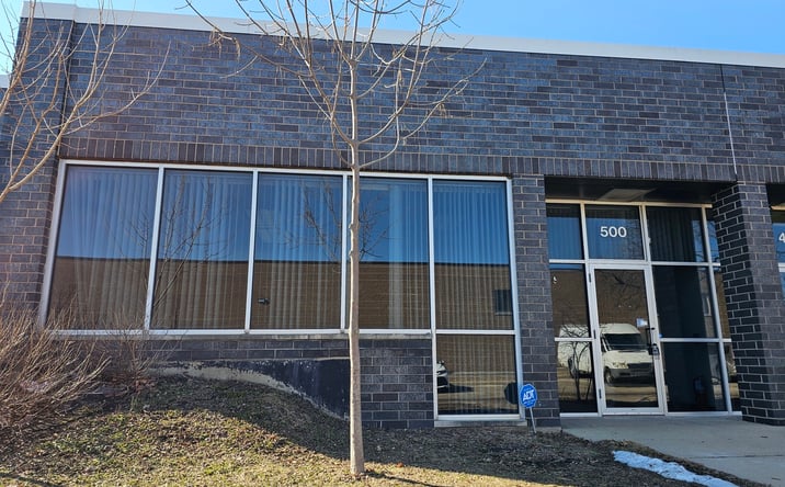 Pictures of Office property located at 520 QUAIL HOLLOW Drive 500, Wheeling, IL 60090 for lease - image #1