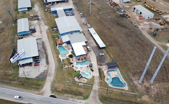 Pictures of Office, Industrial property located at 12318 US-59, Splendora, TX 77372 for lease - image #1