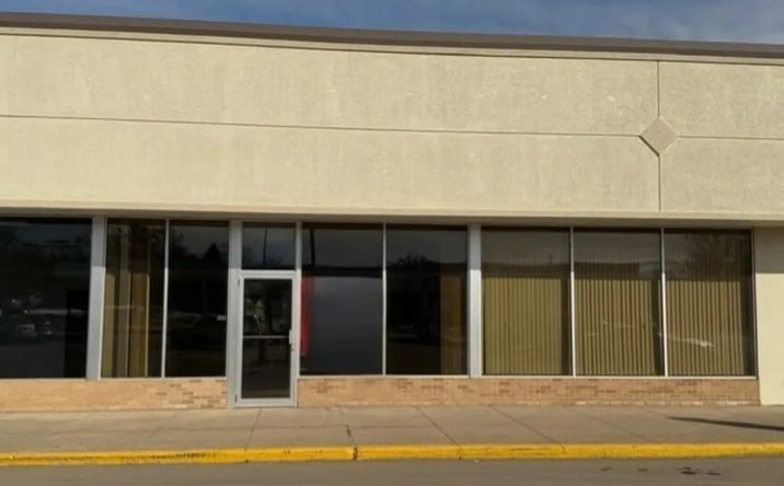 Pictures of Retail, Office property located at 2023 S Broadway St, New Ulm, MN 56073 for lease - image #1