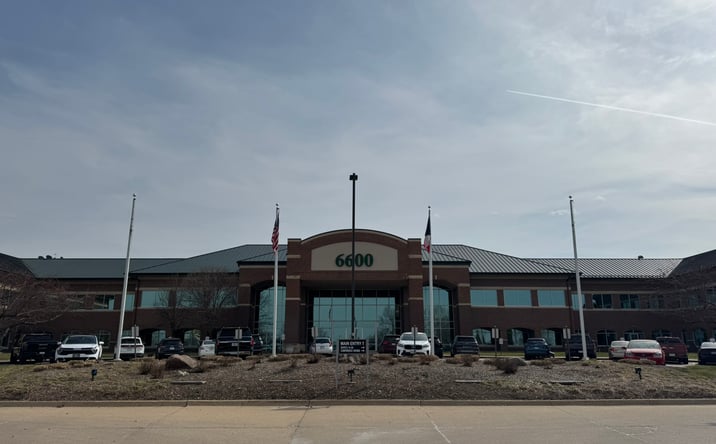 Pictures of Office property located at 6600 Westown Pkwy, West Des Moines, IA 50266 for lease - image #1