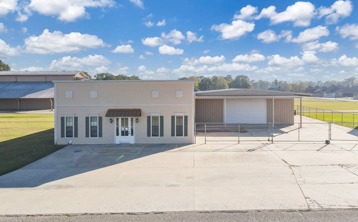 Pictures of Industrial property located at 102 Jared Dr, Broussard, LA 70518 for lease - image #1