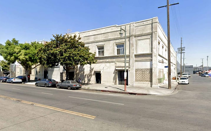 Pictures of Retail, Industrial property located at 3220 Main St, Los Angeles, CA 90007 for lease - image #1