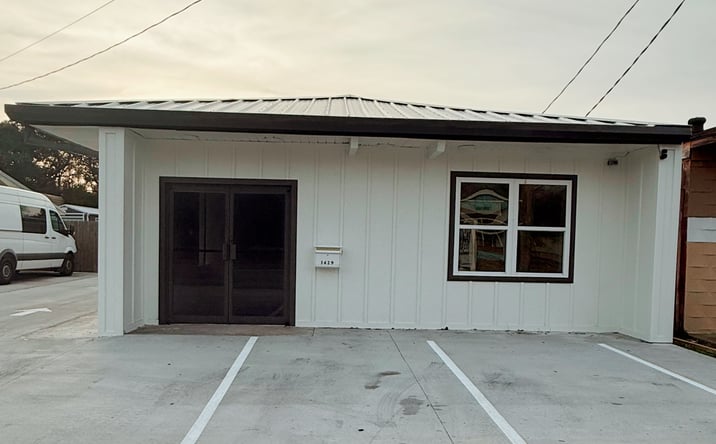 Pictures of Office property located at 1429 Market St, Pascagoula, MS 39567 for lease - image #1