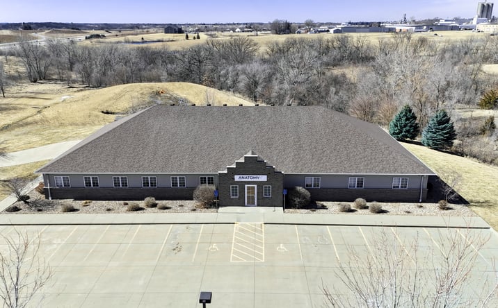 Pictures of Office property located at 411 SE 9th St, Pella, IA 50219 for lease - image #1