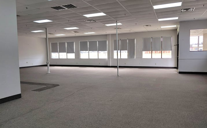Pictures of Retail property located at 4360 S Hwy 27, Somerset, KY 42501 for lease - image #1