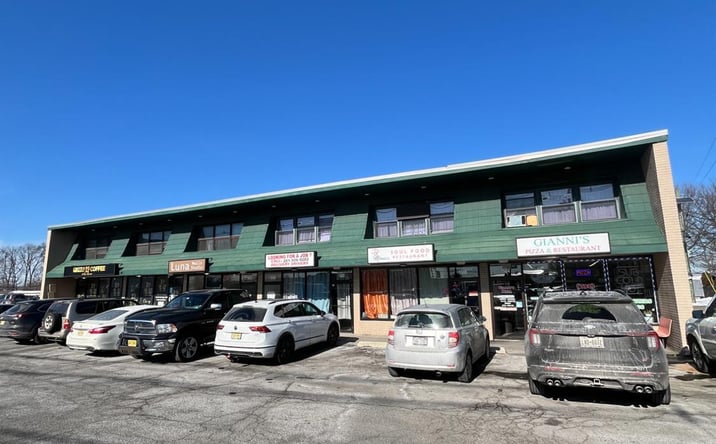 Pictures of Land property located at 1510 Roosevelt Avenue # F, Carteret, NJ 07008 for lease - image #1