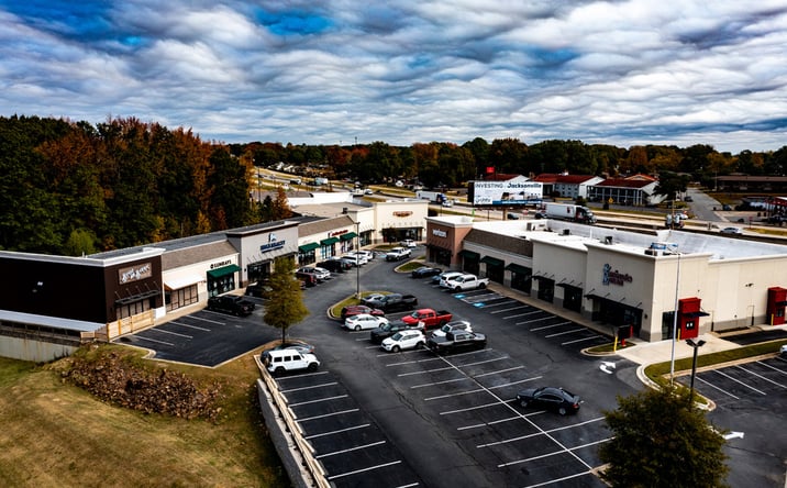 Pictures of Retail property located at 140 John Harden Dr, Jacksonville, AR 72076 for lease - image #1