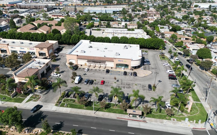 Pictures of Retail property located at 9333 Whittier Blvd, Pico Rivera, CA 90660 for lease - image #1