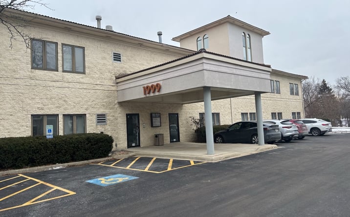 Pictures of Office property located at 1999 75th Street 201, Woodridge, IL 60517 for lease - image #1