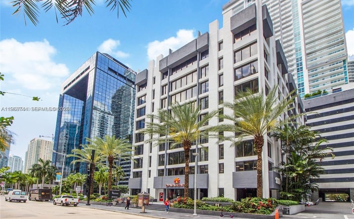Pictures of Office property located at 1110 Brickell Ave # 804, Miami, FL 33131 for lease - image #1