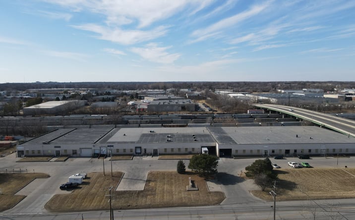 Pictures of Industrial property located at 2100 Delaware Ave, Des Moines, IA 50317 for lease - image #1