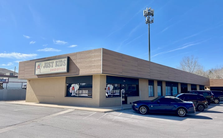 Pictures of Office property located at 257 S Coltrane Rd, Edmond, OK 73034 for lease - image #1