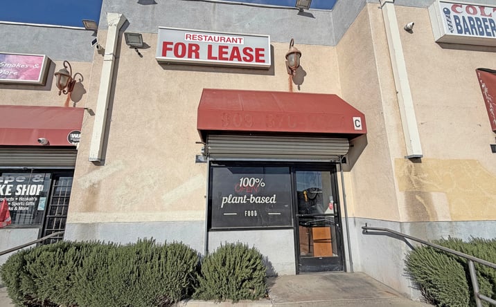 Pictures of Restaurant property located at 299 W Olive St, Colton, CA 92324 for lease - image #1