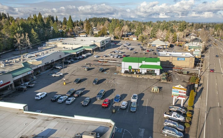 Pictures of Retail, Restaurant property located at 4511 Liberty Rd S, Salem, OR 97302 for lease - image #1