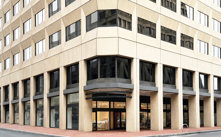 Pictures of Retail property located at 601 Montgomery St, San Francisco, CA 94111 for lease - image #1